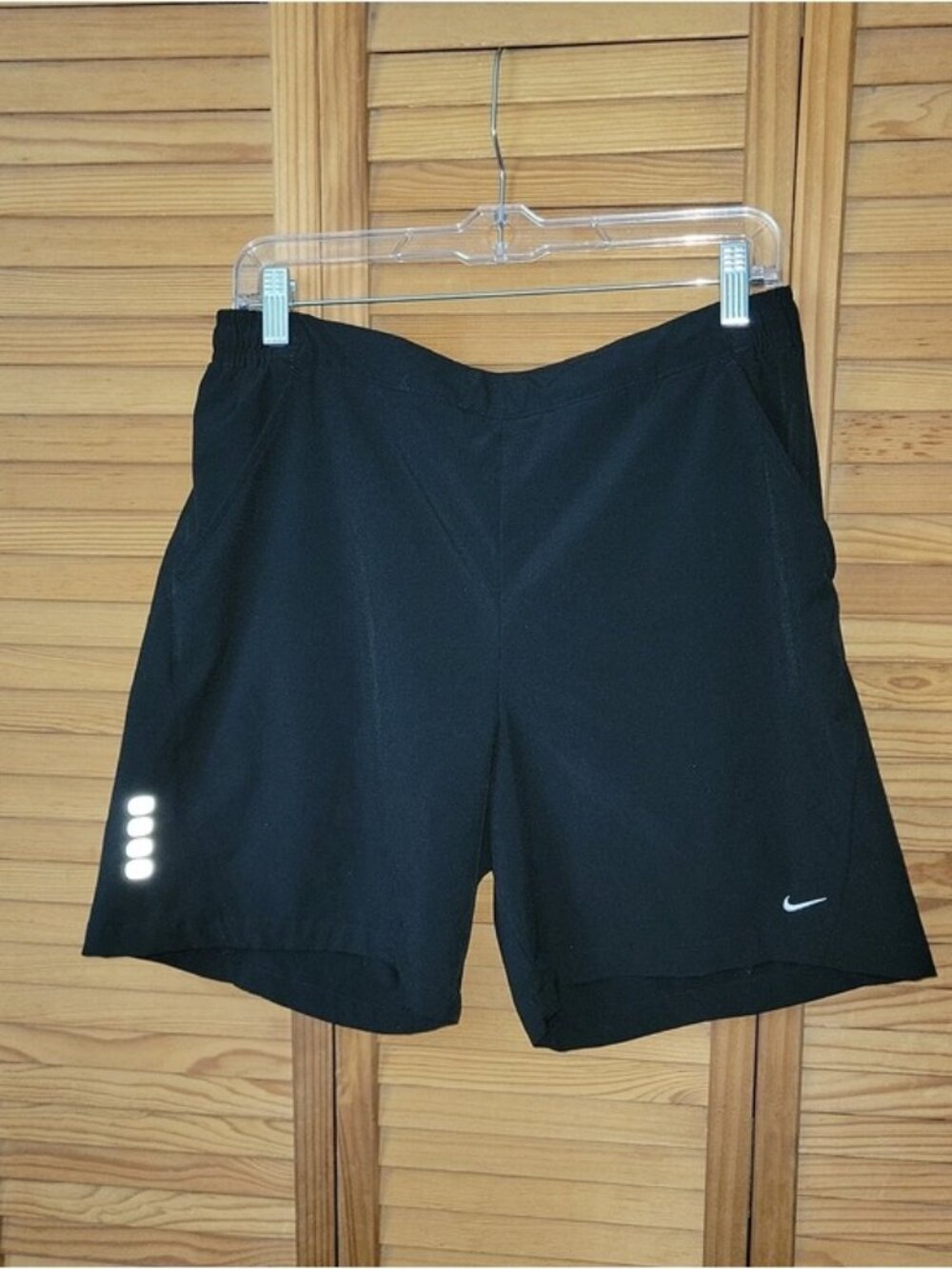 Nike Dri-FIT Women's Medium 8-10 Black Jogging Athletic Running Shorts Pockets